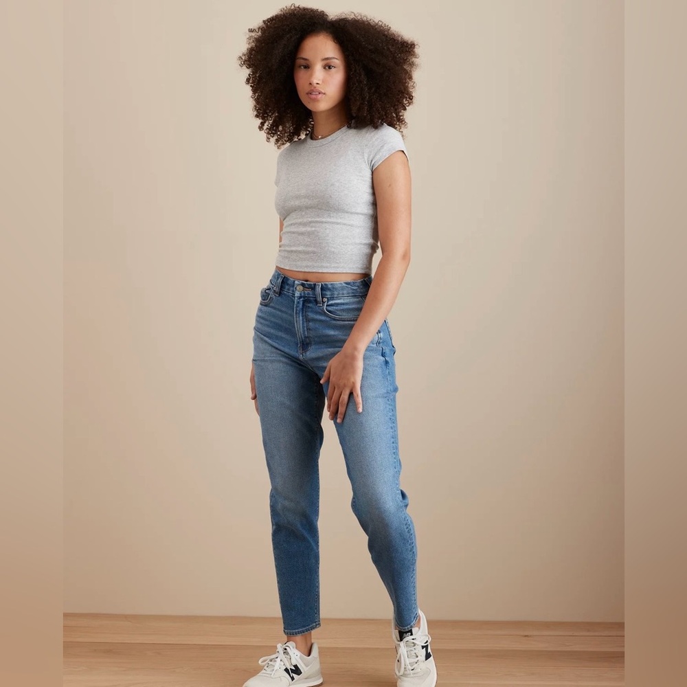 American Eagle Outfitters High Rise Straight Jeans in Light Blue